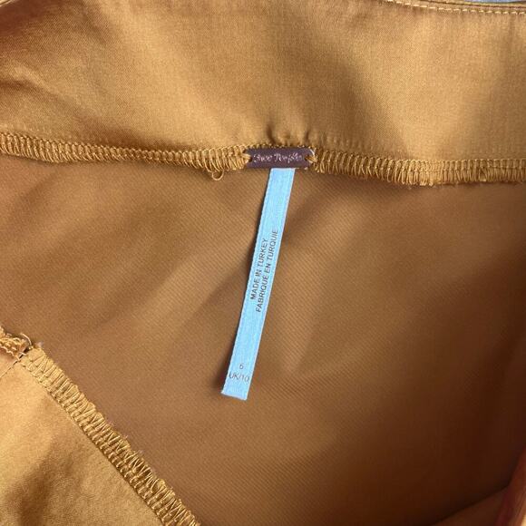 Free People Gold Mini Skirt Size 6 - Picture 2 of 5